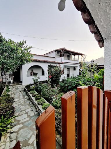 Amalia Studios Skiathos Bagian luar foto